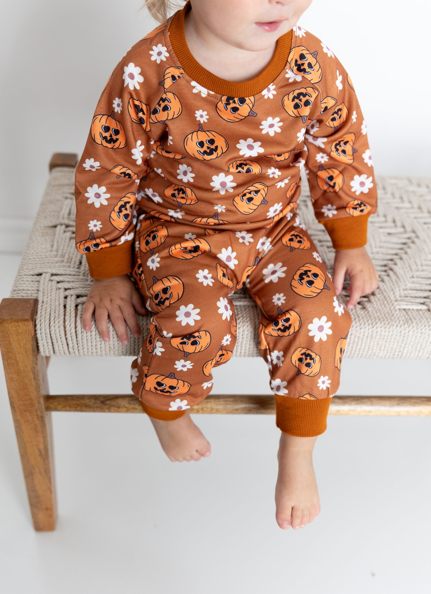 Brown Pumpkin Daisy Lounge Set