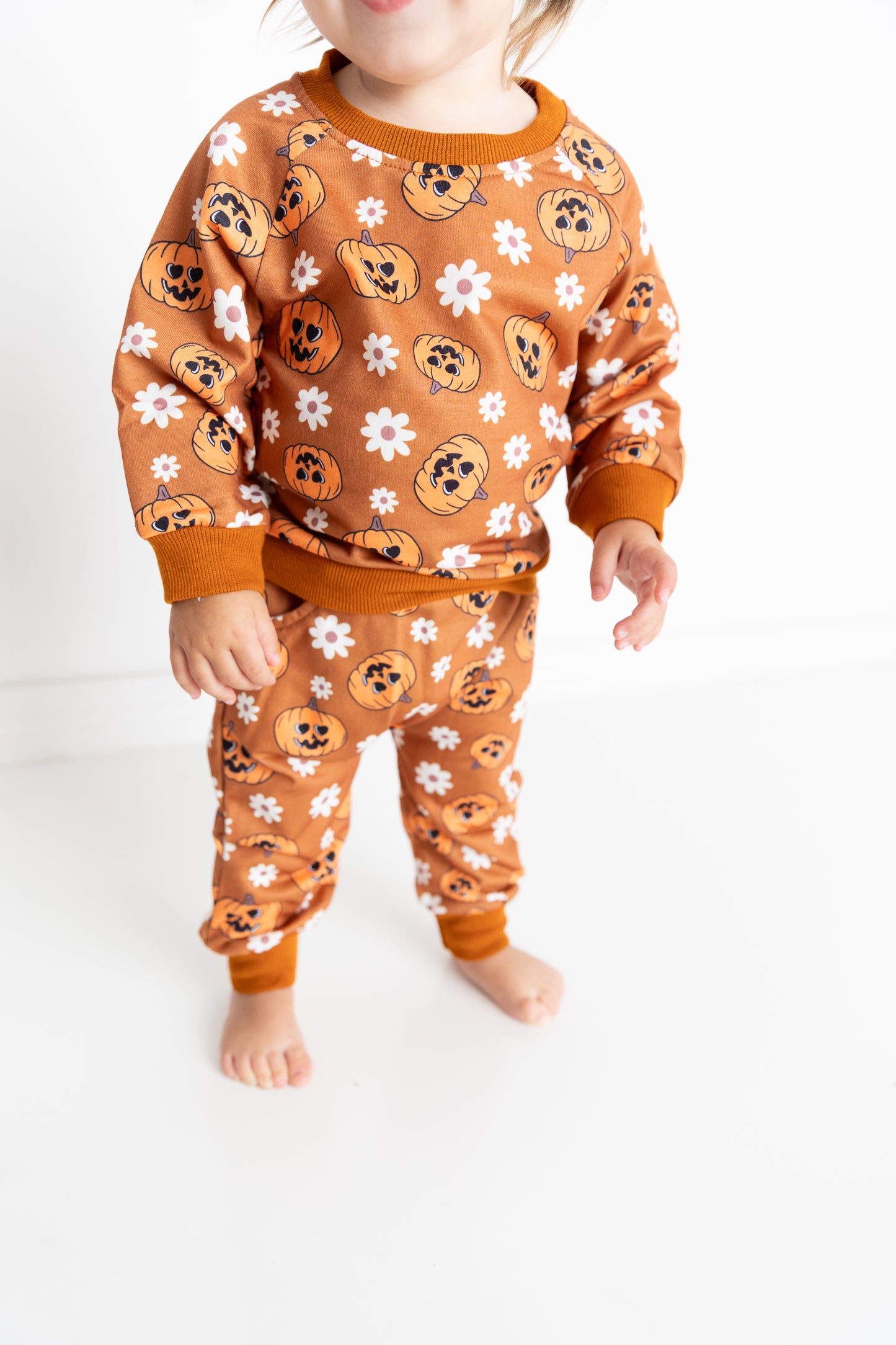 Brown Pumpkin Daisy Lounge Set